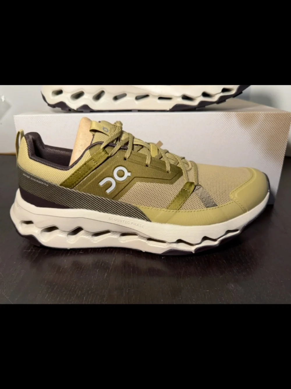 ON Running On Cloudhorizon Hiking/Walking/Trail Shoes Sneakers Safari Green/Ice